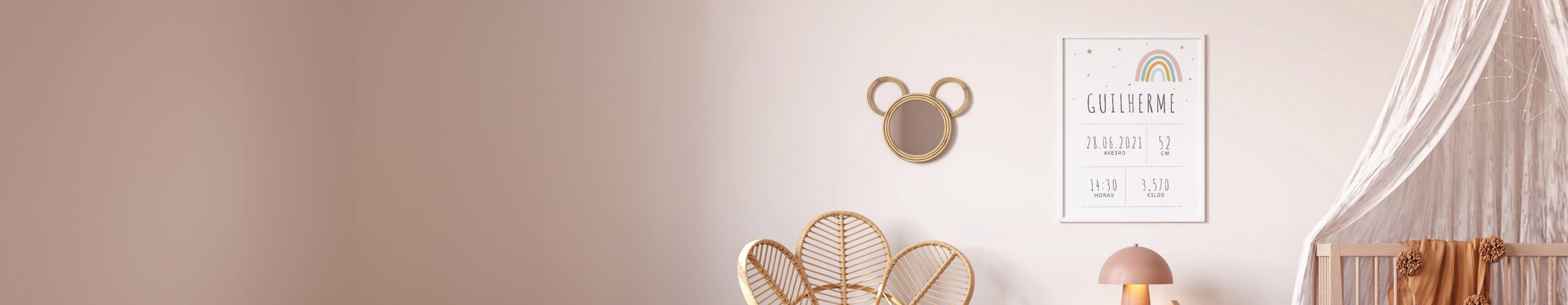 Moldura Bebé Arco Íris em madeira e papel algodão